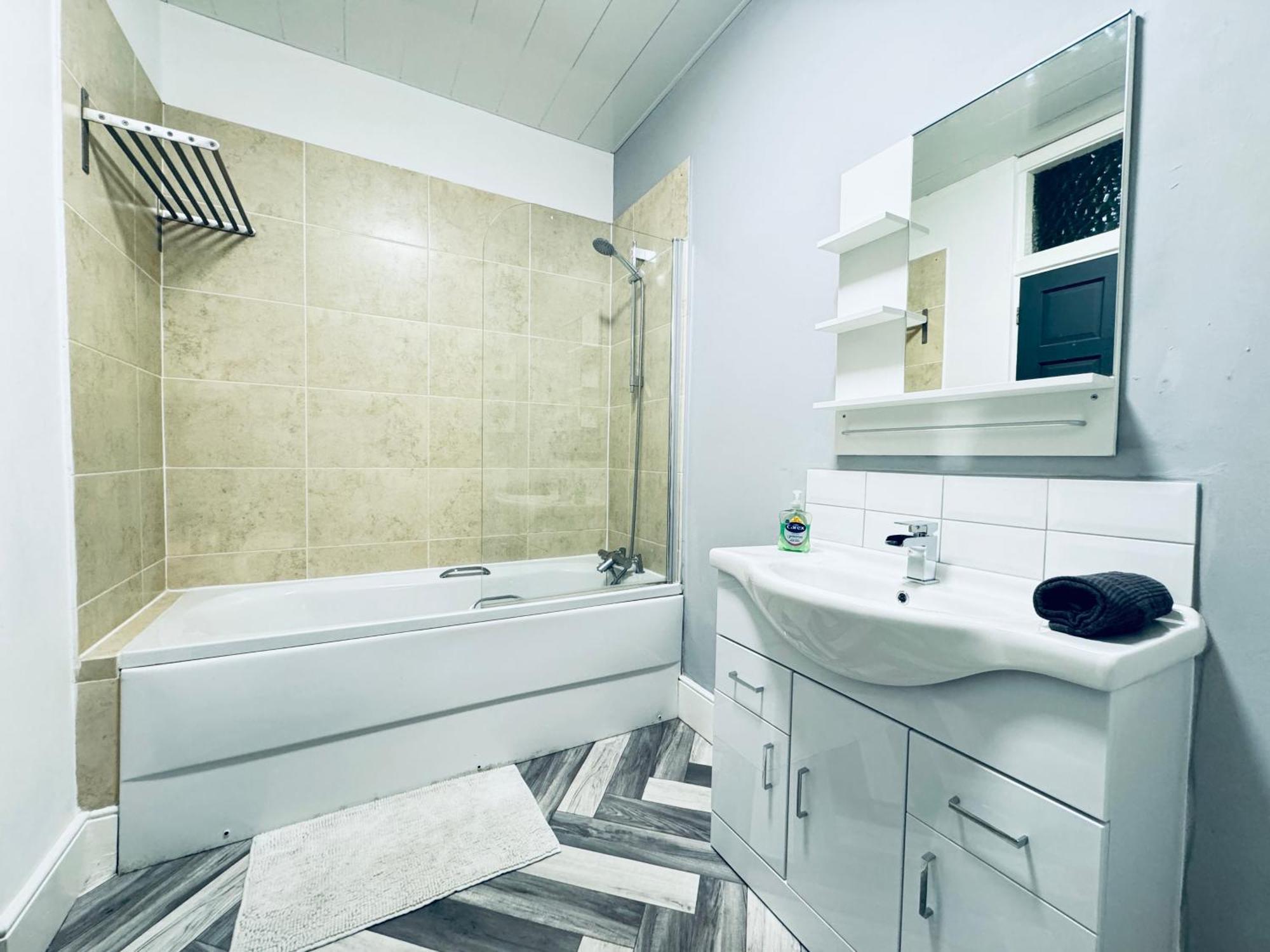 Jacksons Modern Retreat Close To تينيماوث المظهر الخارجي الصورة